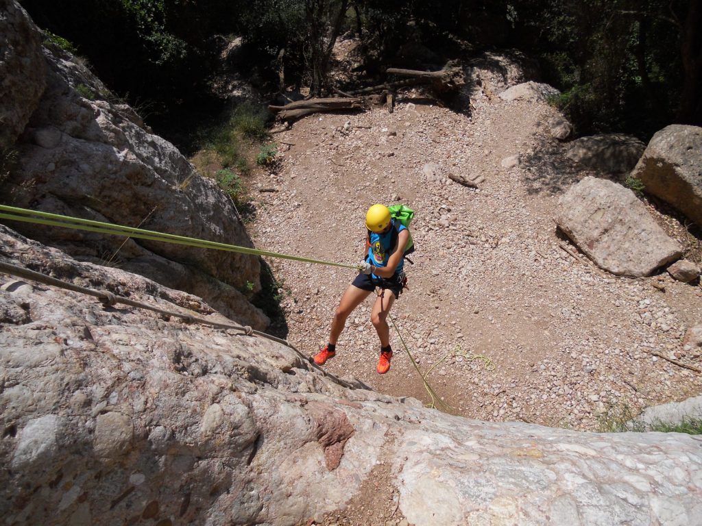 Barranquisme Montserrat descens d'engorjats i canons